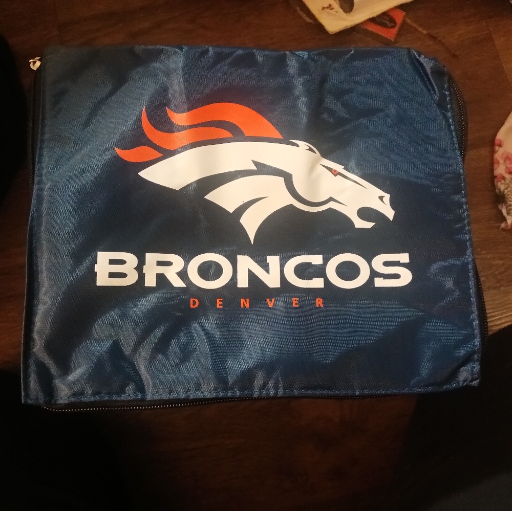 Broncos lunch bag